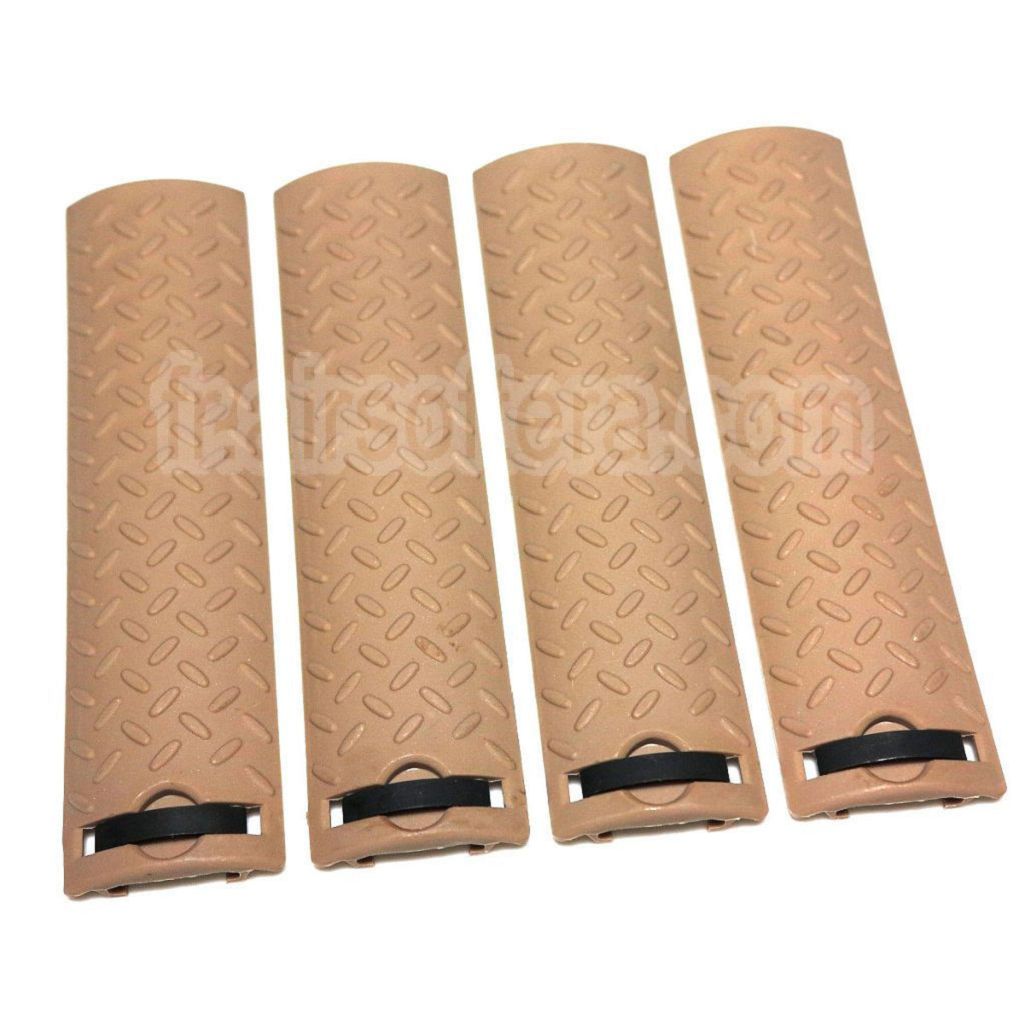 Ensemble de 4 pièces AirsoftEra : panneau de protection de rail antidérapant texturé, couleur sable.