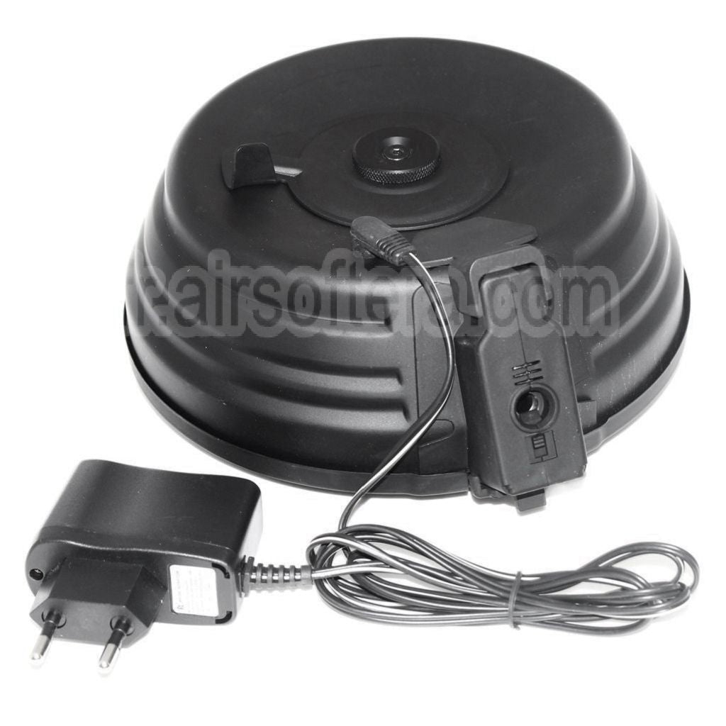 CYMA 2500 Billes Sheet Steel Wired &amp; Contrôle du son Électrique Chargeur Tambour avec EU 220v Plug Charger Convient pour AK Série AEG Fusil Airsoft Noir