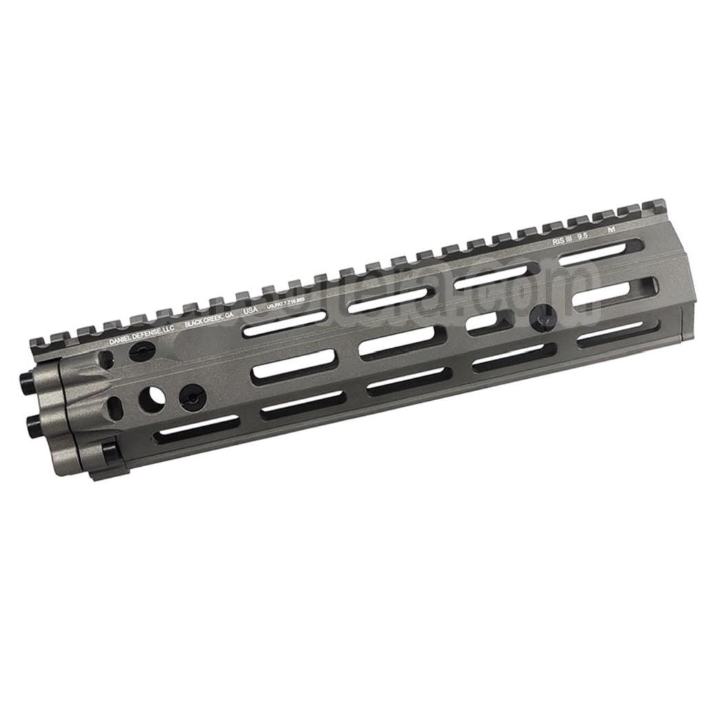 Rail de garde-main flottant M-LOK RIS III CYMA EMG Daniel Defense en aluminium CNC sous licence, 9,5 pouces, compatible avec les répliques d'airsoft M4 et M16 AEG.